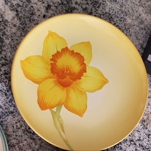 Noritake Decorative 6 inch Plates